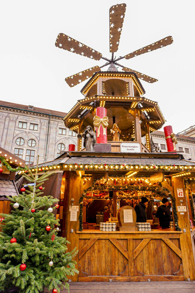 visit vienna christmas markets