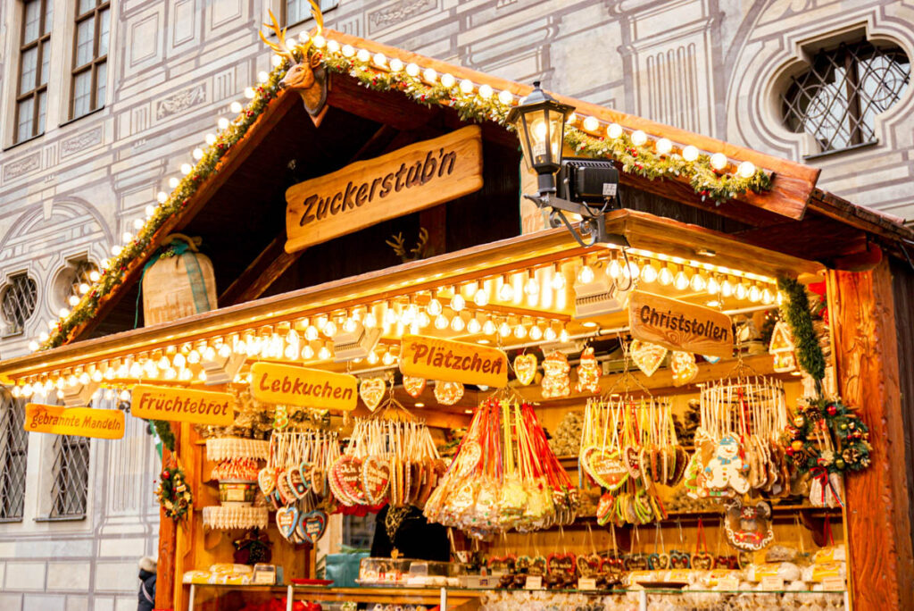 visit vienna christmas markets