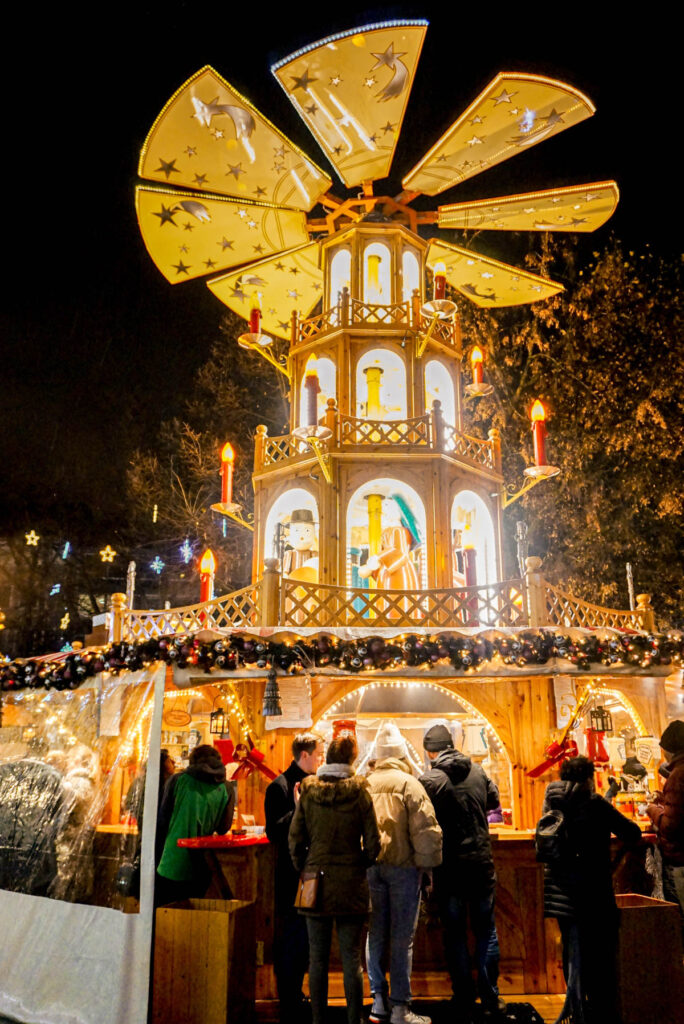 visit vienna christmas markets